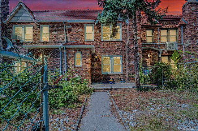 116-16 217th Street, Cambria Heights, NY 11411