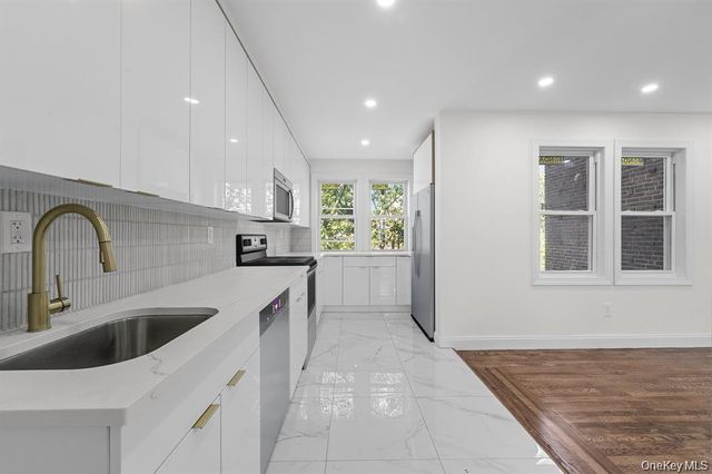 116-16 217th Street, Cambria Heights, NY 11411