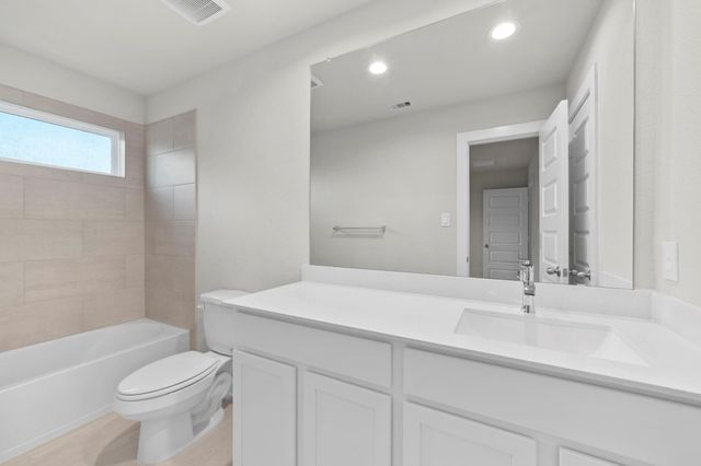 3030 Spitfire Drive, Rosenberg, TX 77471