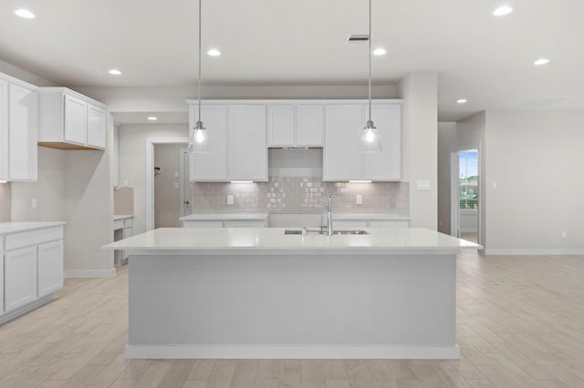 3030 Spitfire Drive, Rosenberg, TX 77471