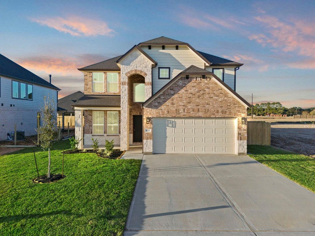 3030 Spitfire Drive, Rosenberg, TX 77471