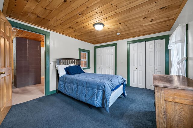 1467 Brownfield Road, Conway, NH 03813