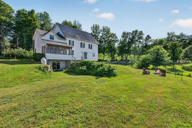 1467 Brownfield Road, Conway, NH 03813