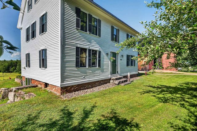 1467 Brownfield Road, Conway, NH 03813