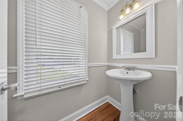 7942 Surreywood Place, Charlotte, NC 28270