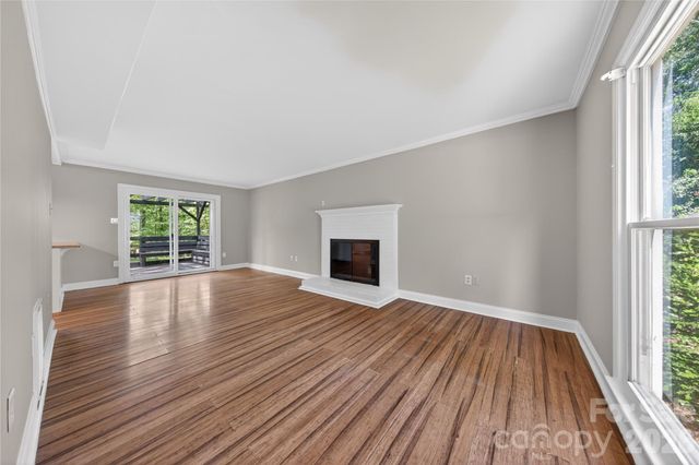 7942 Surreywood Place, Charlotte, NC 28270