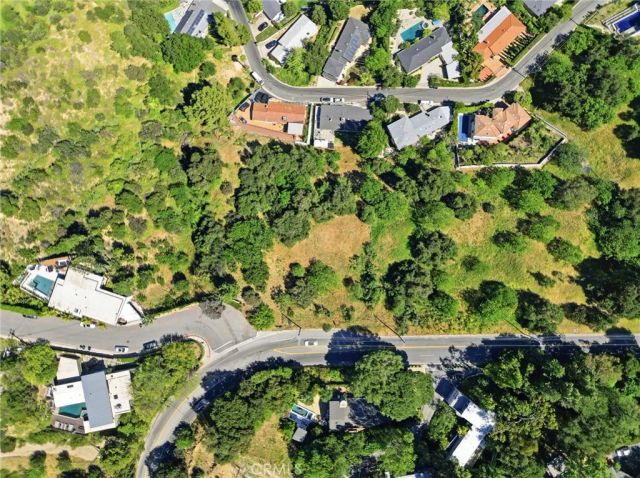 3420 Beverly Glen, Sherman Oaks, CA 91423