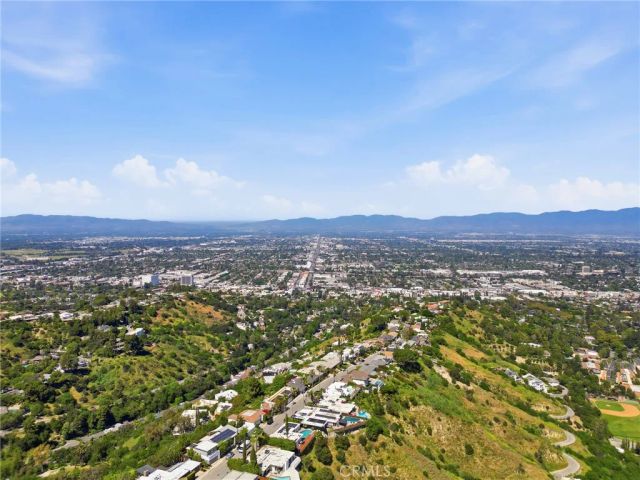 3420 Beverly Glen, Sherman Oaks, CA 91423
