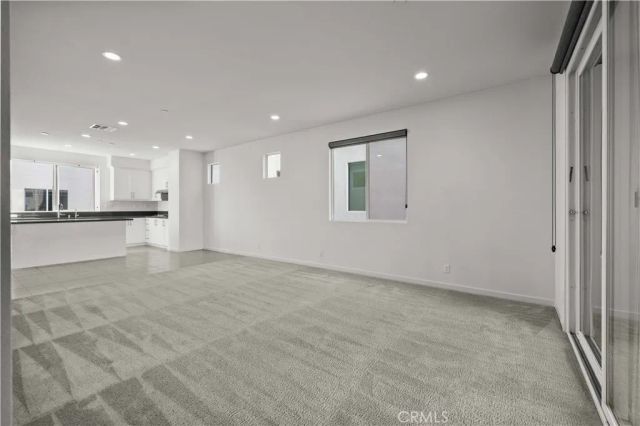 148 Stellar, Irvine, CA 92618