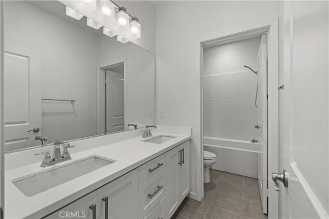 148 Stellar, Irvine, CA 92618
