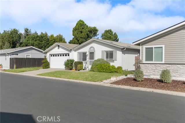 829 Vista Montana, Santa Maria, CA 93458