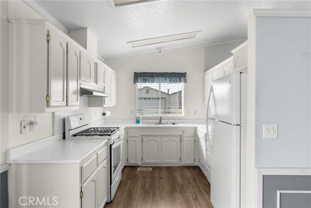 829 Vista Montana, Santa Maria, CA 93458