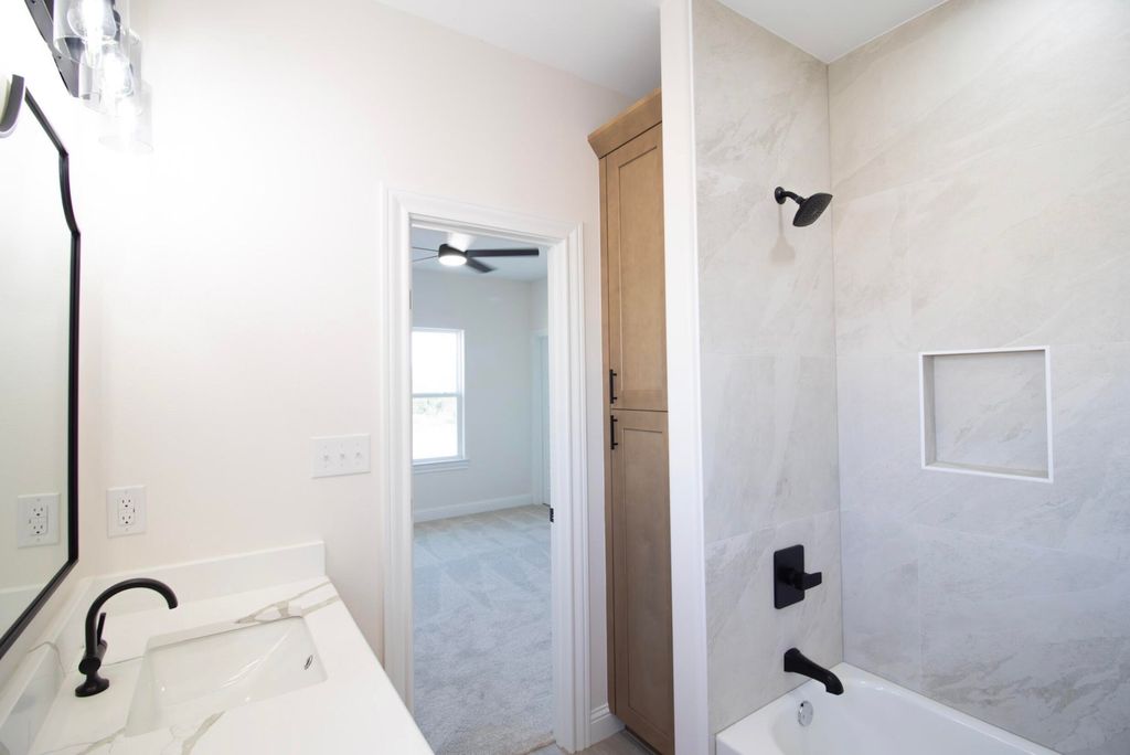 Image 13 of property listing at 9657 Grey Wolf Lane, San Angelo, TX 76901