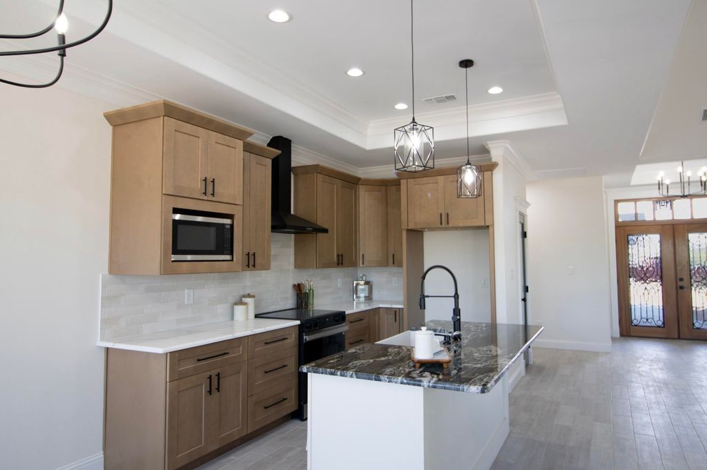 Image 9 of property listing at 9657 Grey Wolf Lane, San Angelo, TX 76901