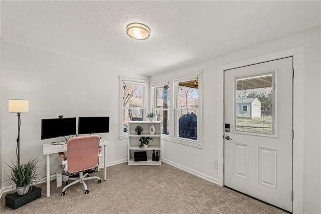 7911 Antioch Road, Overland Park, KS 66204