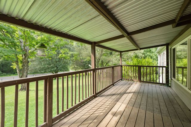 3063 Sweethome Rd, Chapmansboro, TN 37035