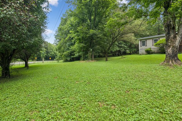 3063 Sweethome Rd, Chapmansboro, TN 37035