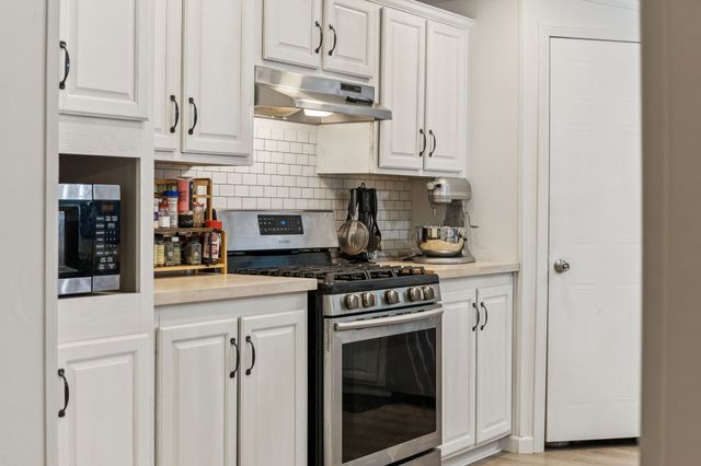 3063 Sweethome Rd, Chapmansboro, TN 37035