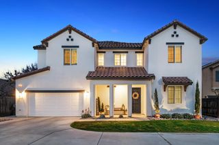 2047 Menlo Avenue, Clovis, CA 93611