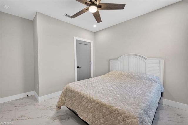 630 SW 11th PL, Cape Coral, FL 33991