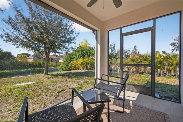 630 SW 11th PL, Cape Coral, FL 33991