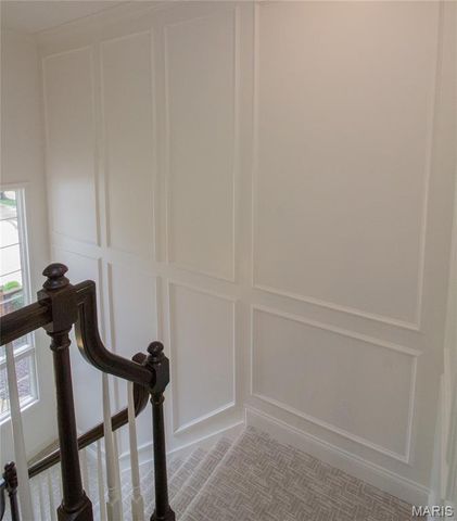 1726 Blue Oak Drive, Chesterfield, MO 63017