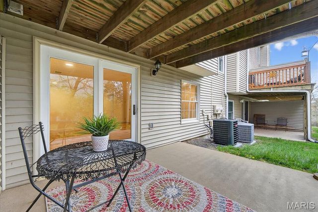 1726 Blue Oak Drive, Chesterfield, MO 63017