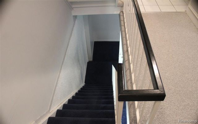 3733 Old Creek Road, Troy, MI 48084