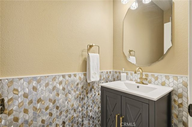 5597 Galasso Avenue, Fontana, CA 92336