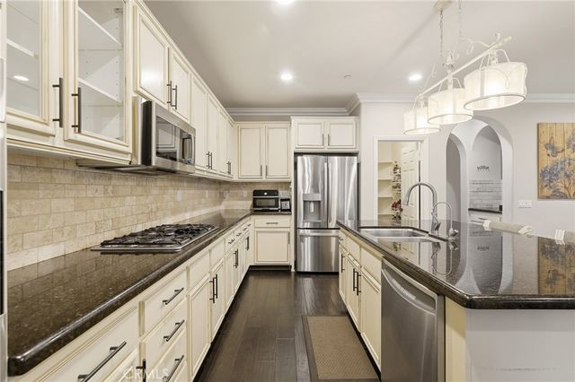 5597 Galasso Avenue, Fontana, CA 92336