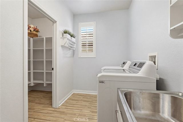 5597 Galasso Avenue, Fontana, CA 92336