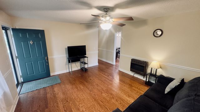703 Stone Blvd, Tullahoma, TN 37388