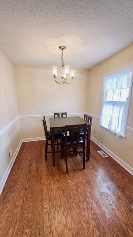 703 Stone Blvd, Tullahoma, TN 37388