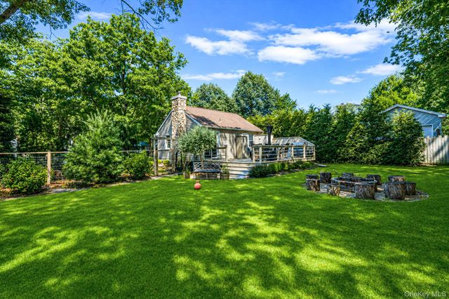 73 Panamoka Trail, Ridge, NY 11961