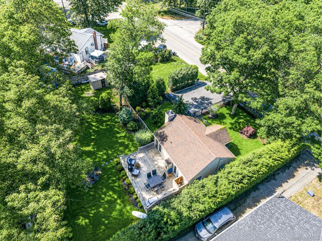 73 Panamoka Trail, Ridge, NY 11961
