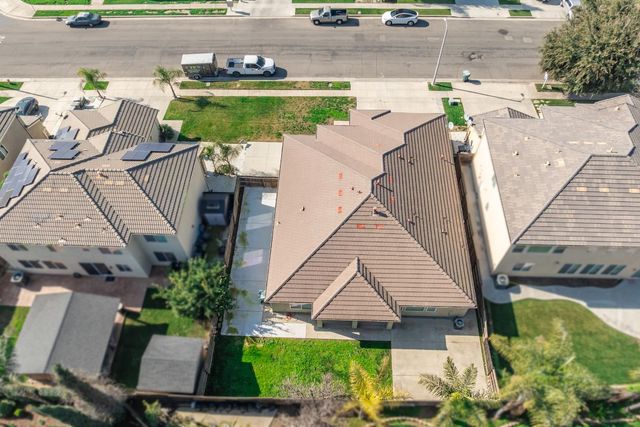 346 Martin, Tulare, CA 93274