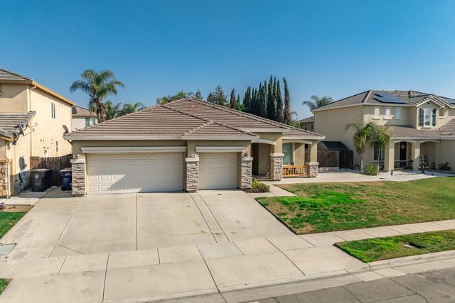 346 Martin, Tulare, CA 93274