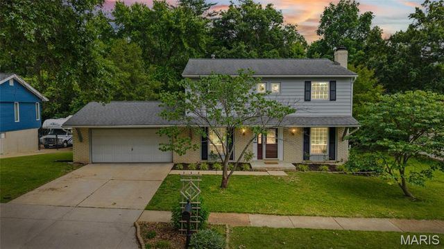 4756 Laketon Court, St Louis, MO 63128