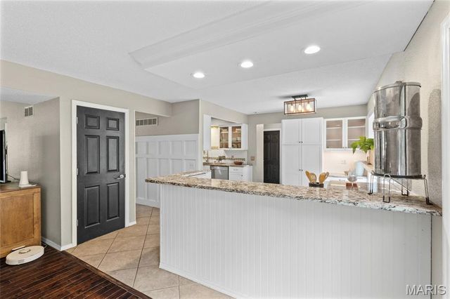 4756 Laketon Court, St Louis, MO 63128