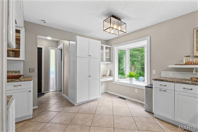 4756 Laketon Court, St Louis, MO 63128