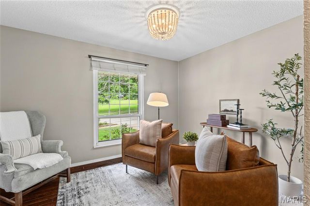 4756 Laketon Court, St Louis, MO 63128