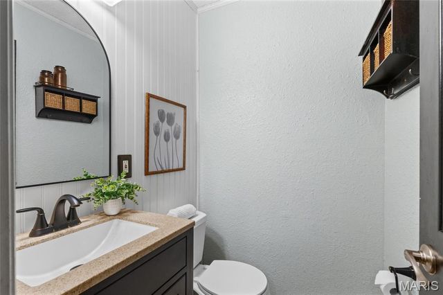 4756 Laketon Court, St Louis, MO 63128