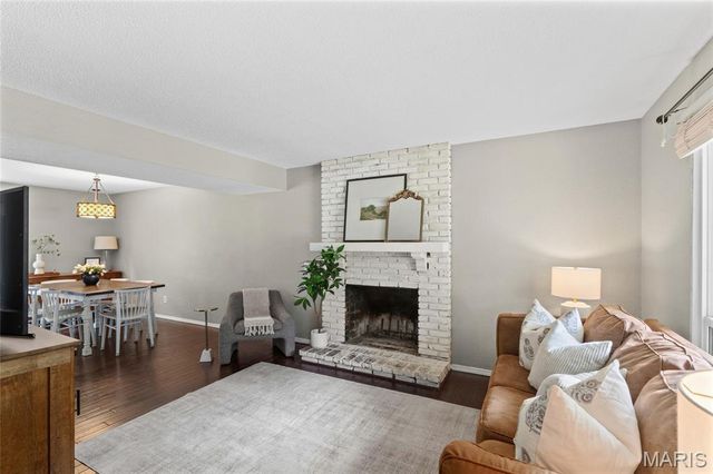 4756 Laketon Court, St Louis, MO 63128