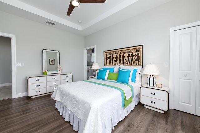 2490 SW Red Terrace, Port St Lucie, FL 34953