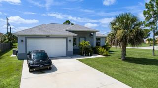 2490 SW Red Terrace, Port St Lucie, FL 34953