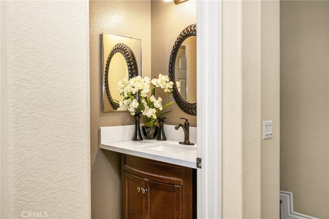 253 E Santa Fe Court, Placentia, CA 92870