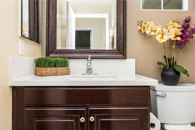 253 E Santa Fe Court, Placentia, CA 92870