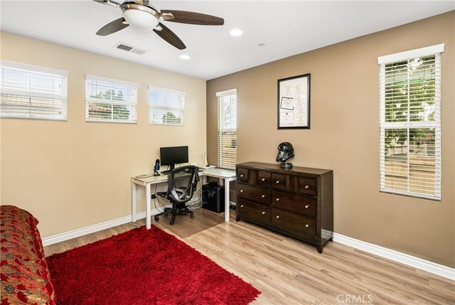 253 E Santa Fe Court, Placentia, CA 92870