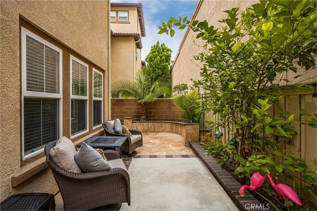 253 E Santa Fe Court, Placentia, CA 92870