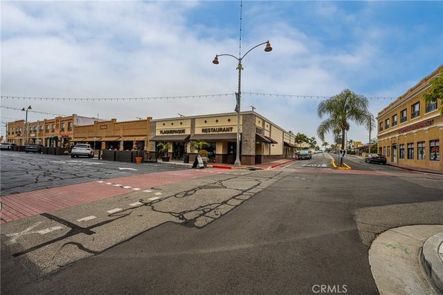 253 E Santa Fe Court, Placentia, CA 92870